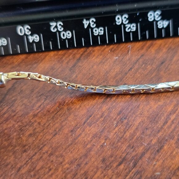 Christian Dior Bracelet Green Cabochon Crystal Gold Plated SIGNED VINTAGE Pretty - Picture 12 of 16